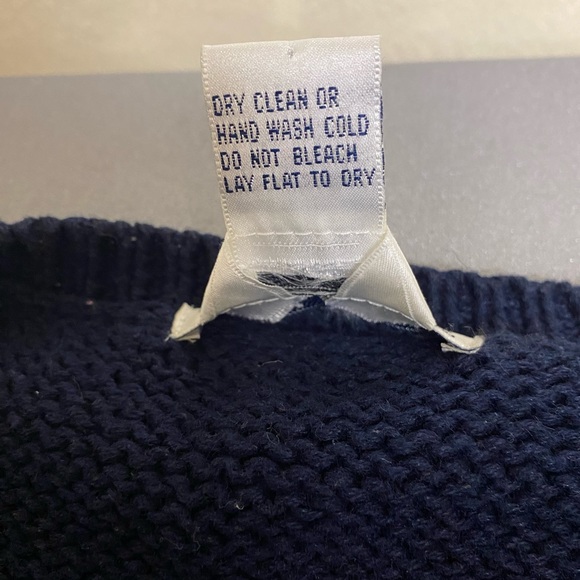 Hand-knit Robin Sinkler Texas cardigan - Picture 5 of 5